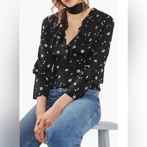 Topshop Black Floral Ruffle V-Neck Blouse - Picture 1 of 3